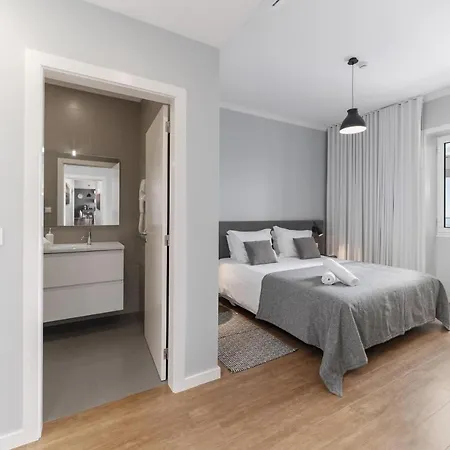 Stunning 3 Bedrooms Da Portada Panoramic Sea Views * Funchal (Madeira)