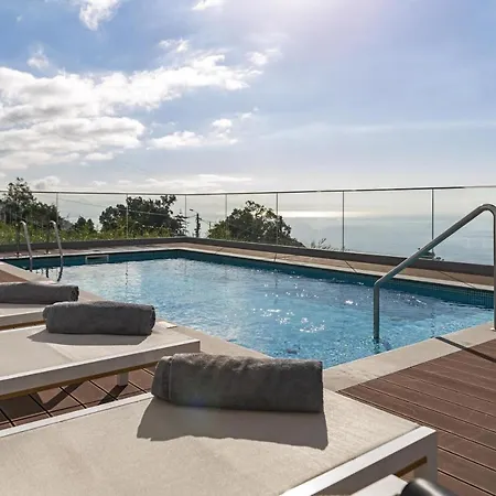 Stunning 3 Bedrooms Da Portada Panoramic Sea Views Recently Refurbished Villa Funchal (Madeira)